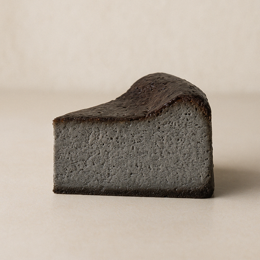 黑芝麻巴斯克蛋糕<切件> Black Sesame Basque Cheesecake Slice